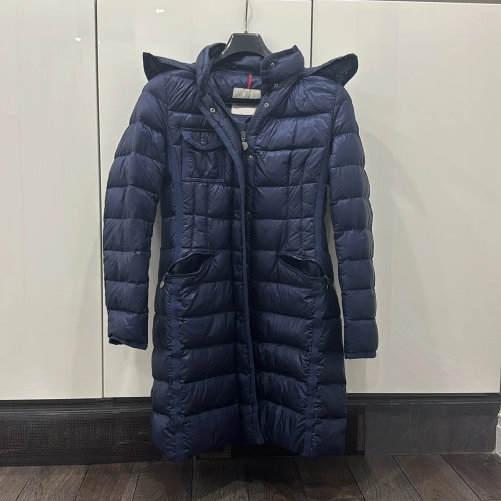 Moncler Hermine Hooded Puffer Jacket Size 2 (Medium) - Picture 5 of 9